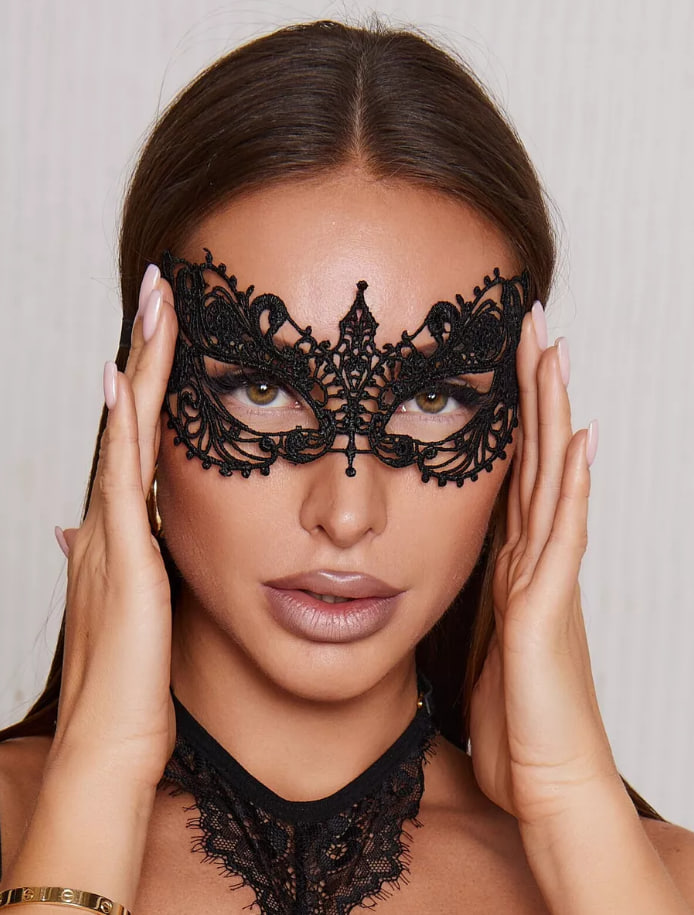 Instinto маска Alice, Черный