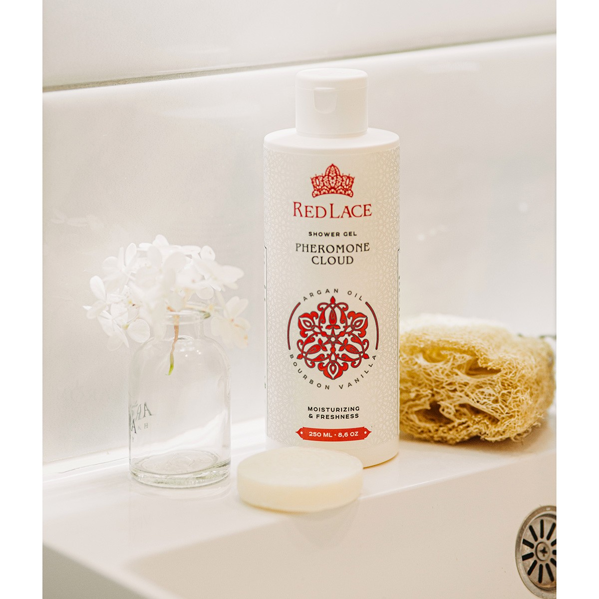 Red Lace Pheromone Cloud гель для душа с феромонами Бурбонская Ваниль и Аргановое Масло, 250 мл.