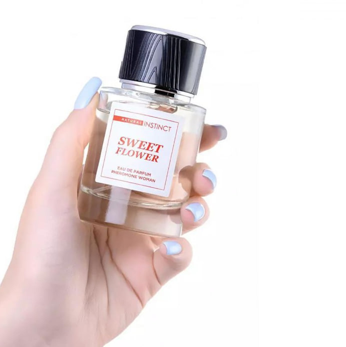 Natural instinct парфюмерная вода с феромонами женская Sweet Flower, 50 мл.